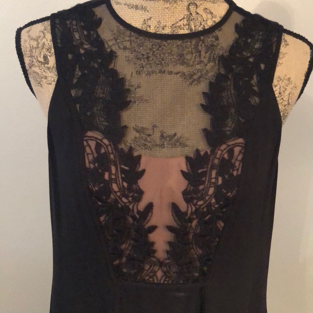 Dress - Picture 2 of 8